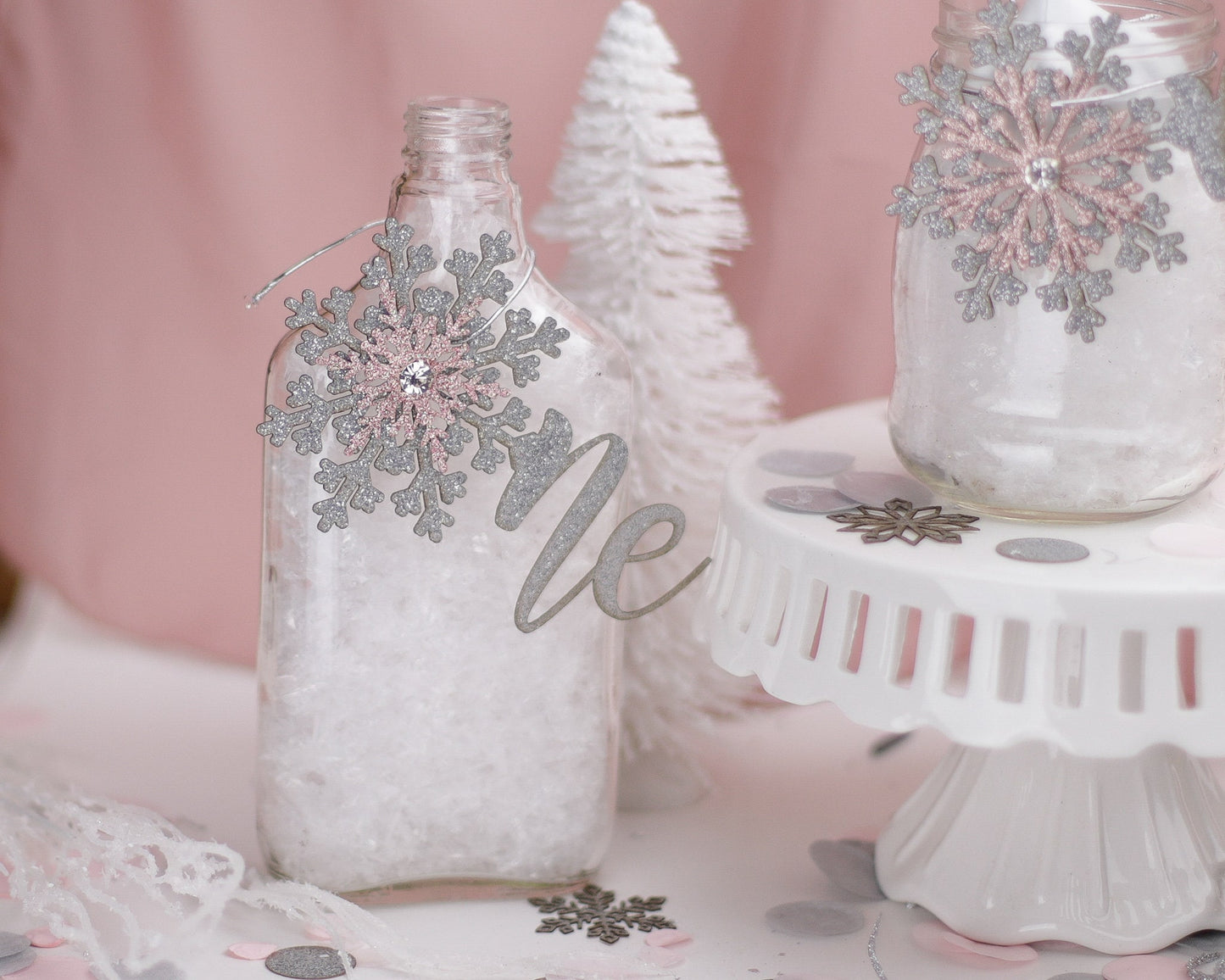 Winter Onederland, Mason Jar Tags, 1st Birthday Girl, Snowflake Centerpiece, Winter Wonderland, Set of 6 tags