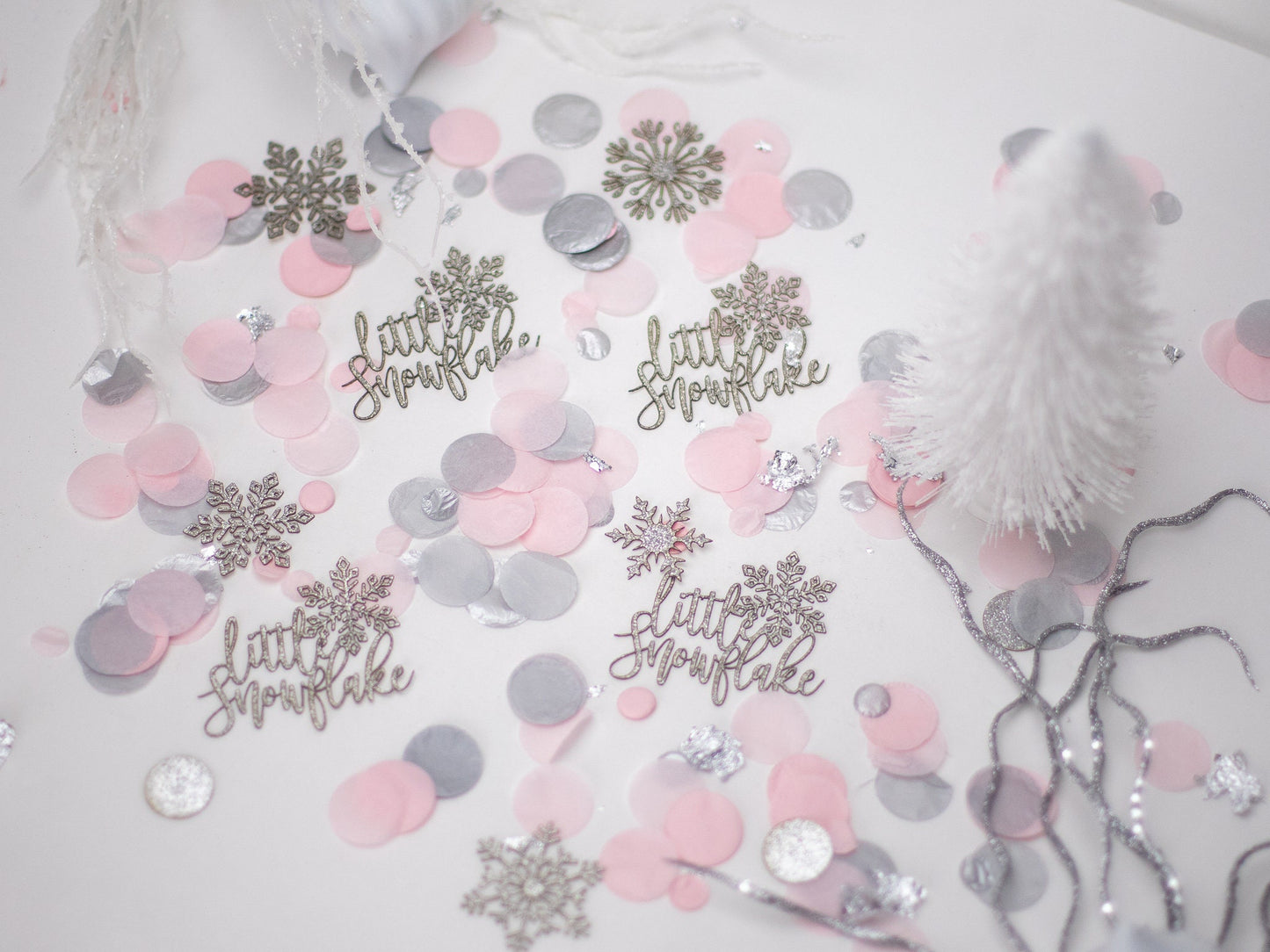 Winter Wonderland Baby Shower, Snowflake Confetti, Winter Onederland, Winter Gender Reveal, Winter Baby Shower, Winter Baby Shower