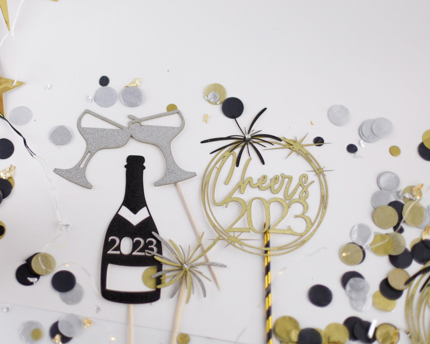 New Years Eve Decorations, Centerpiece, 2025, Happy New Year, Cheers, Glitter Confetti, Bubbly Bar, Party Decorations, Set of 4 pieces C2025