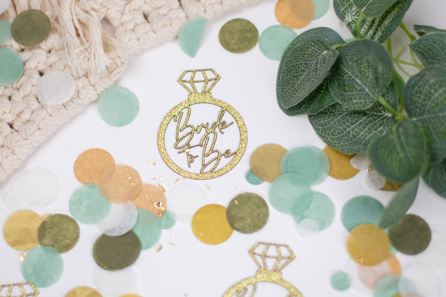 Bridal To Be, Bridal Shower Decorations Sage Green, Diamond Ring Confetti, Bridal Brunch, Bridal Shower Decor, Engagement Party Decor