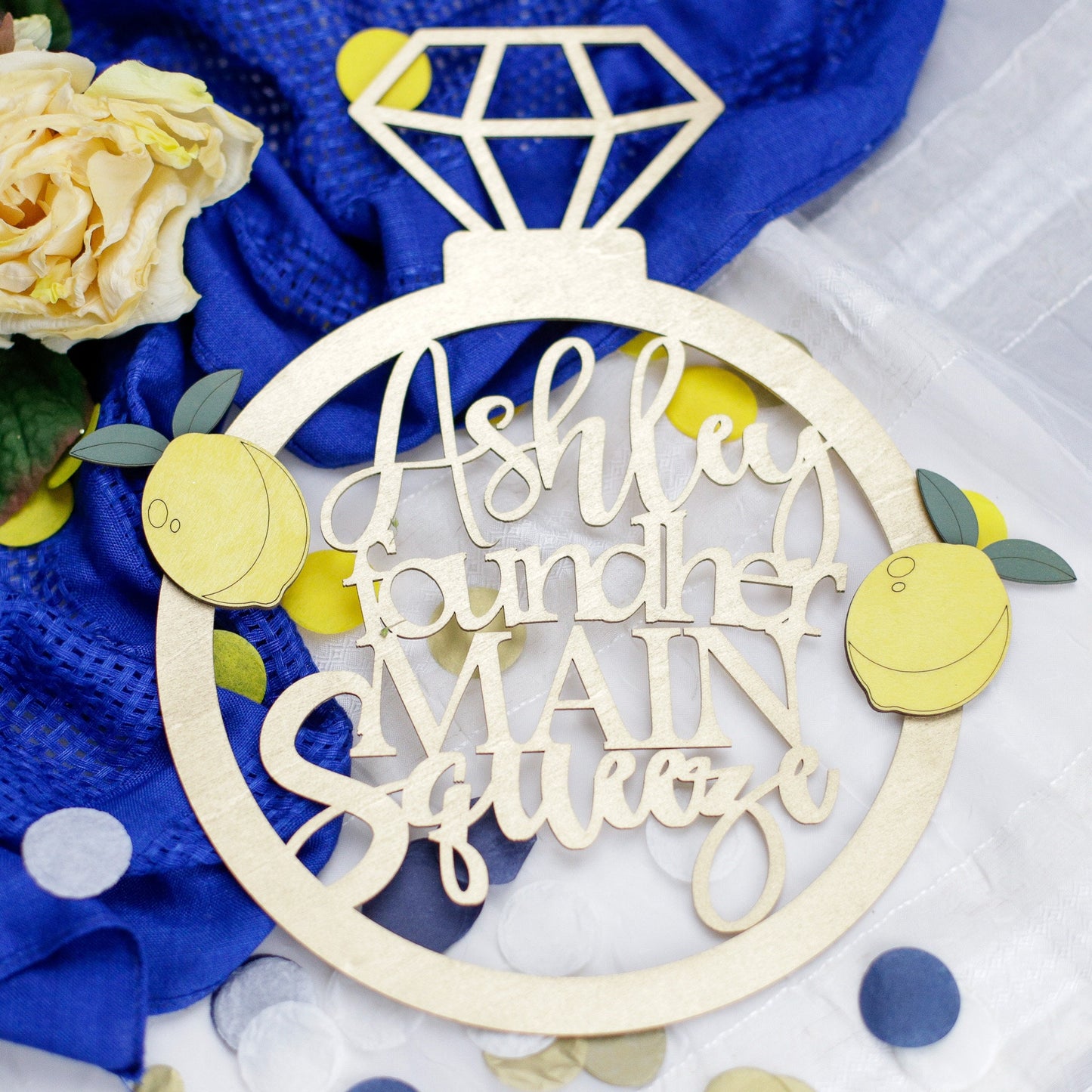 She Found Her Main Squeeze, Lemon Bridal Shower Centerpiece, Custom Name Sign, Bridal Brunch, Bridal Shower Decorations and Ideas