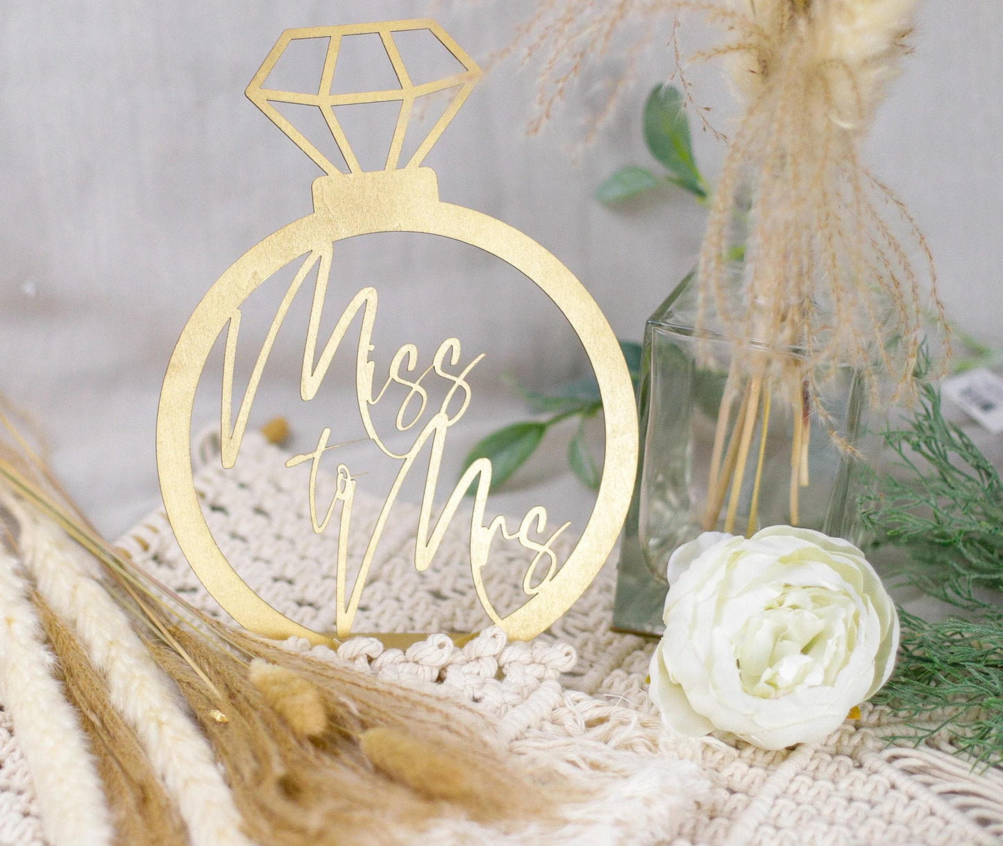 Miss To Mrs Shower, Bridal Shower Decor Centerpiece, Wedding Shower Decorations, Bridal Shower Ideas, Boho Bridal Shower, Bridal Shower Sign