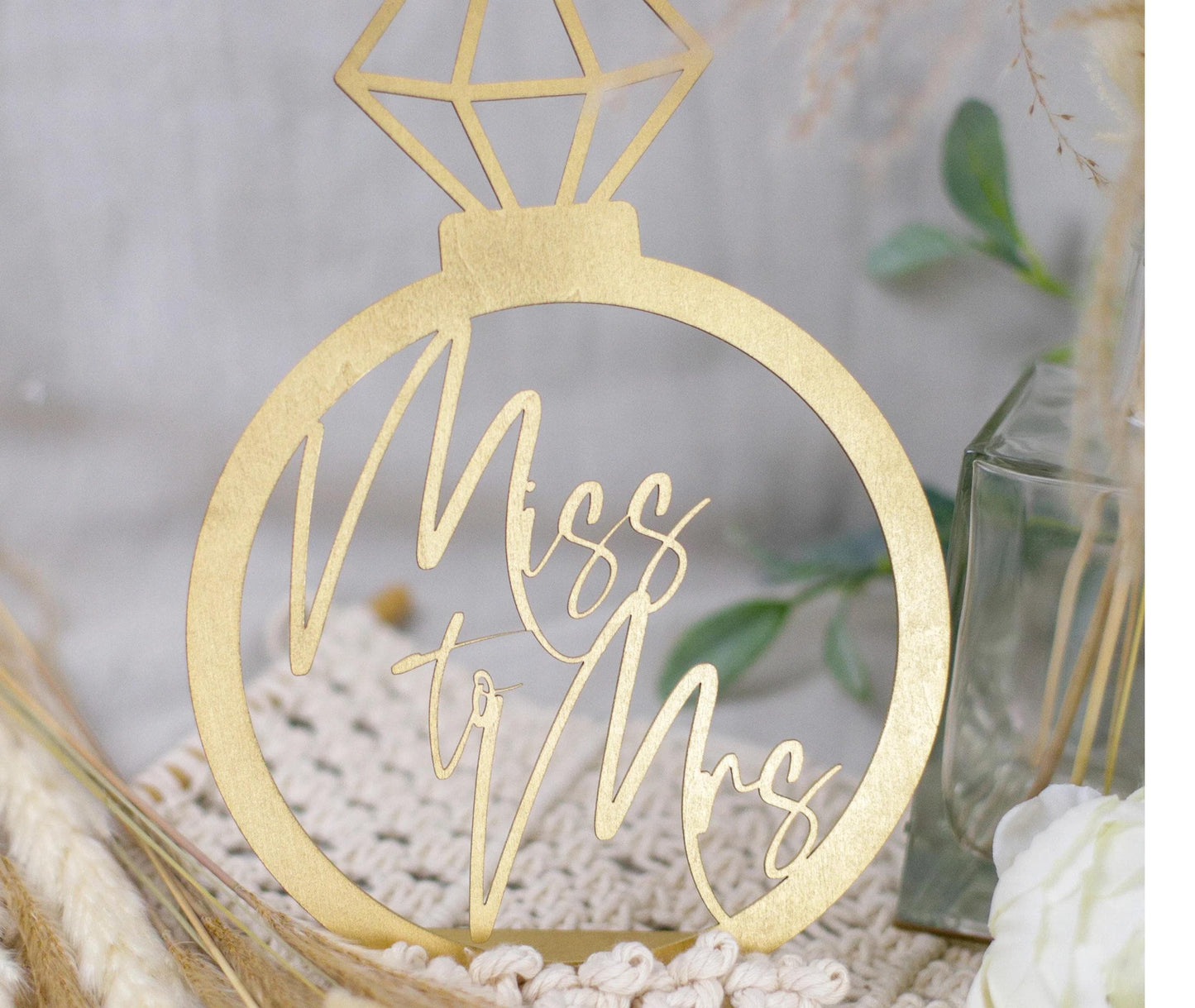 Miss To Mrs Shower, Bridal Shower Decor Centerpiece, Wedding Shower Decorations, Bridal Shower Ideas, Boho Bridal Shower, Bridal Shower Sign