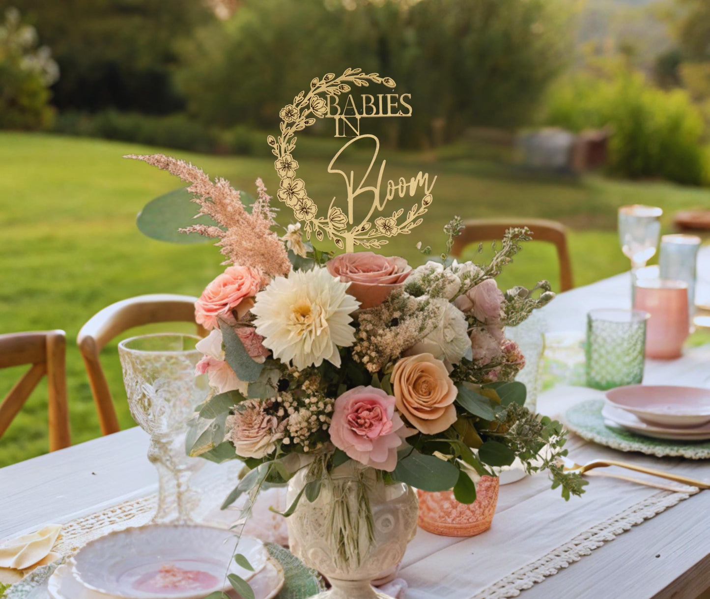 Babies In Bloom, Baby Shower Twins, Double Baby Shower, Baby Shower Centerpieces, Floral Baby Shower Decor, Twin Girls, Baby Shower Decor